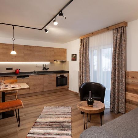 Ferienwohnung Ella'S Fusch an der Grossglocknerstrasse Exterior foto